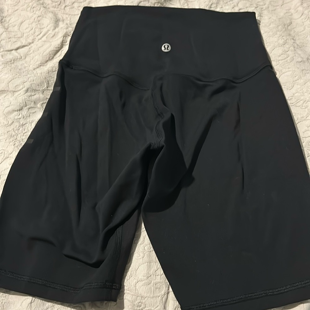 Lulu shorts worn once